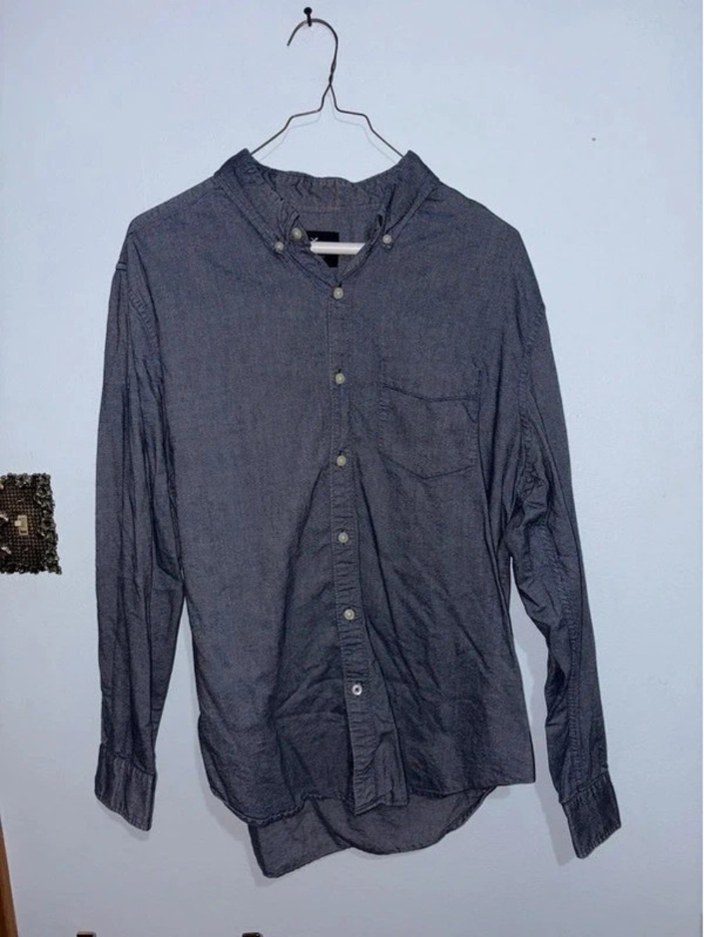 American Eagle Button Down